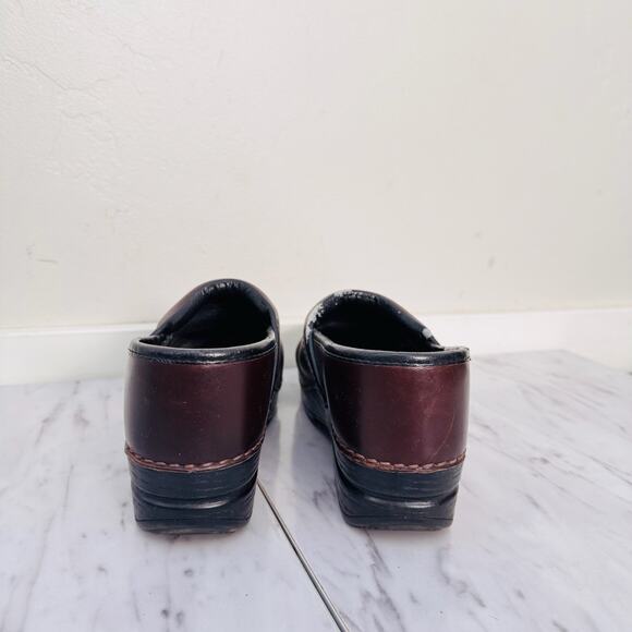 Dansko Burgundy Leather Professional Clogs Women’s Size 8.5/39 - Picture 6 of 10
